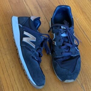New Balance 520 navy & rose gold